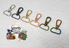 Load image into Gallery viewer, **Pre-Order #15: 12 Week TAT**  1&quot; (25mm) &quot;Portal&quot; Push Gate Clasp (Single)
