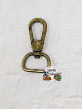 Load image into Gallery viewer, **Pre-Order #15: 12 Week TAT**  3/4&quot; (20mm) &quot;Portal&quot; Push Gate Clasp (Single)
